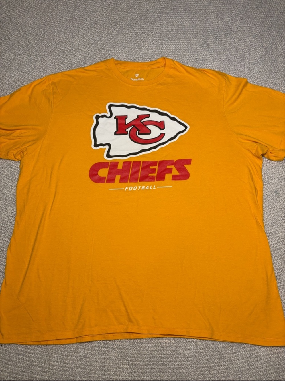 Kansas City Chiefs Gold Logo Tee